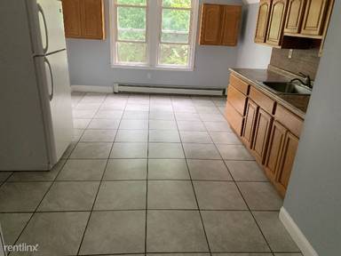 Main picture of 51 Mead St