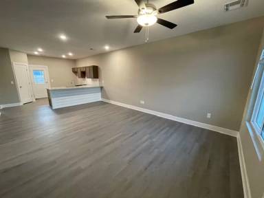Main picture of 2746 S White Cliff Ln