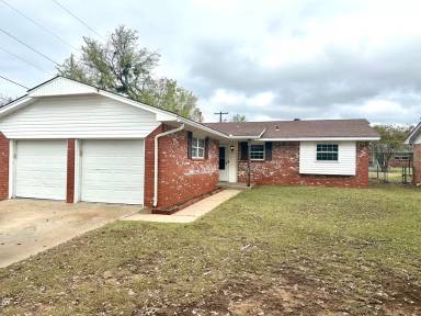 Main picture of 806 E Federal St