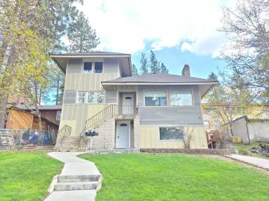 Main picture of 819 W 11th Ave