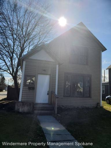 Main picture of 2101 W Dean Ave