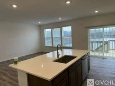 Main picture of 1011 Alluvial Way