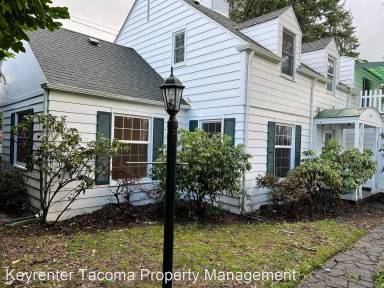 Main picture of 8862 Edgewater Dr SW