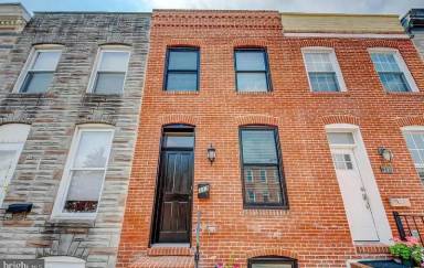 Main picture of 113 W Randall St