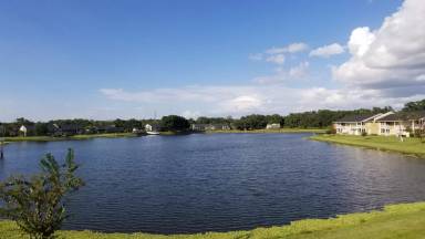 Main picture of 220 Lake Parsons Grn