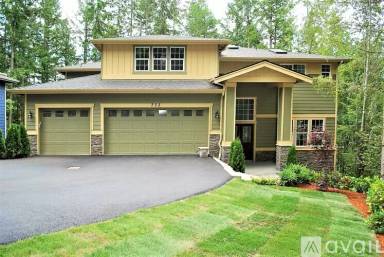 Main picture of 733 222nd Pl NE