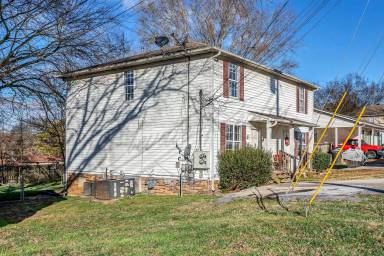Main picture of 211 Nowlin Dr