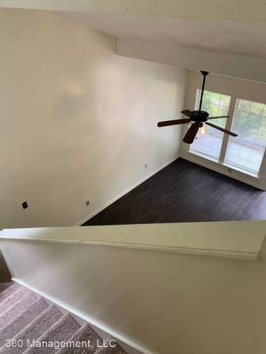 Main picture of 30 Lee Road 483