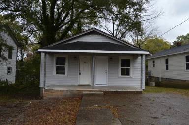 Main picture of 511 S Elm St