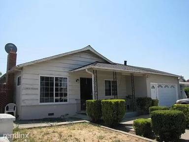 Main picture of 2956 Sherbrooke Way