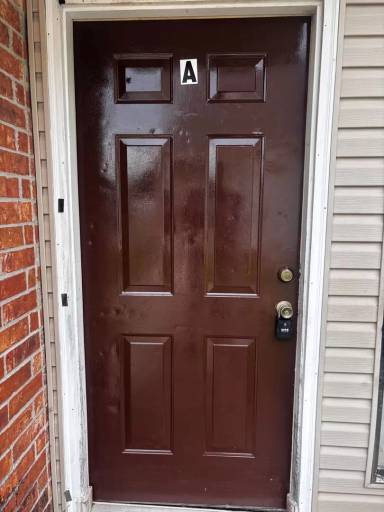 Main picture of 206 Belfast St