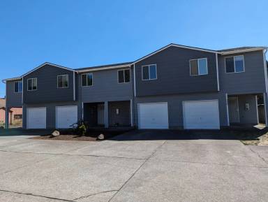 Main picture of 4860 48th Loop