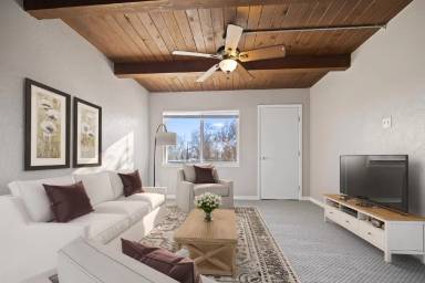 Main picture of 695 Denslowe Dr
