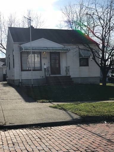 Main picture of 7712 Bancroft Ave