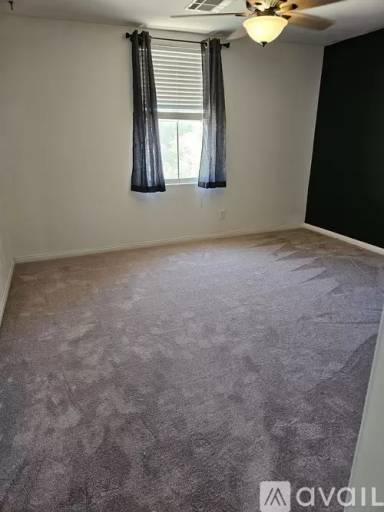 Main picture of 7204 Mountain Den Ave