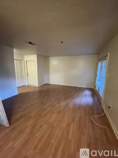 Main picture of 817 California St