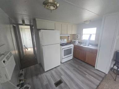 Main picture of 20 N Tilden Ave