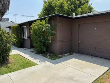 Main picture of 113 N Alhambra Ave