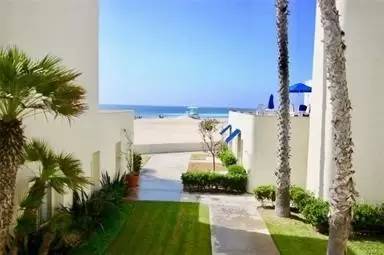 Main picture of Huntington Pacific Beach House Condo