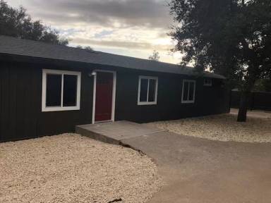 Main picture of 735 Whisper Ln