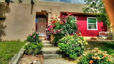 Main picture of 2504 Zena Lona St NE