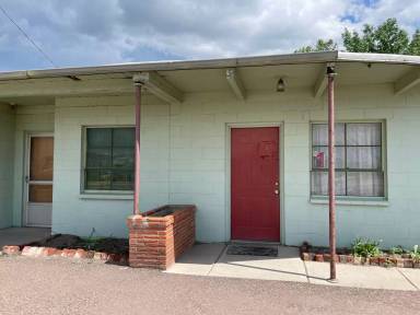 Main picture of 803 3rd St NW
