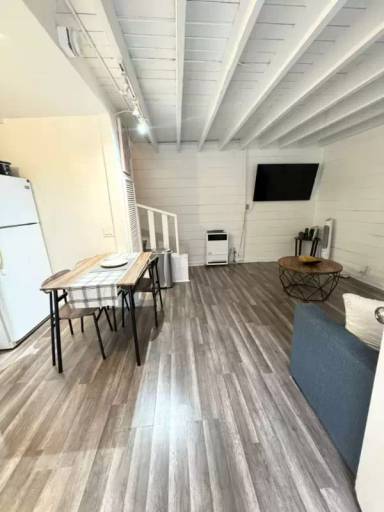 Main picture of 6026 1/2 Barton Ave