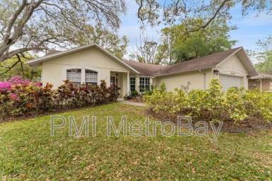 Main picture of 24049 Landing Dr