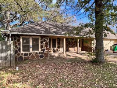 Main picture of 228 Wall Dr