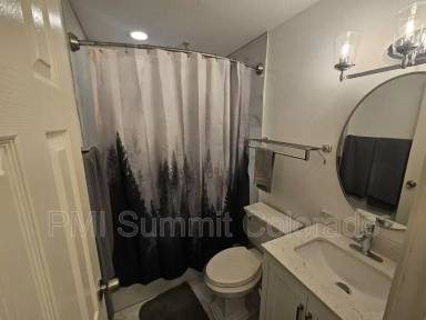 Main picture of 214 S Harris St