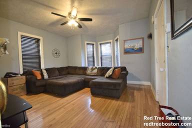 Main picture of 4 Ashley St