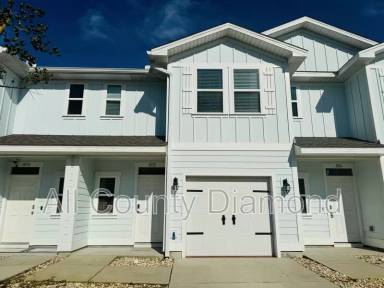 Main picture of 1872 Pointe Dr