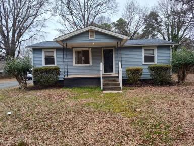Main picture of 3212 Hawkins Pl