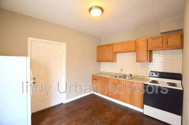 Main picture of 2416 English Ave