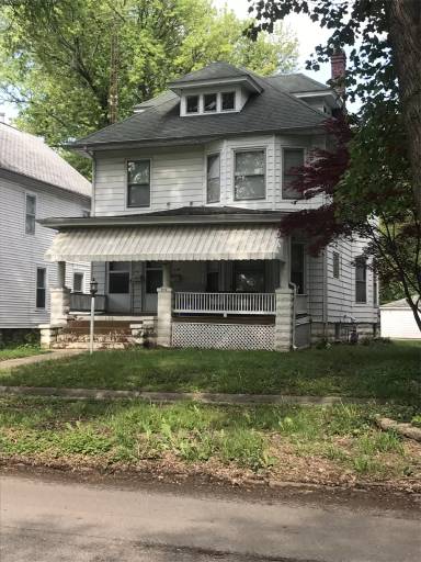Main picture of 804 S Walnut St