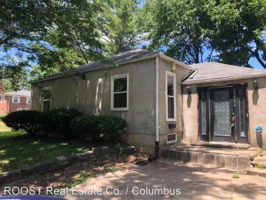 Main picture of 208 N Virginialee Rd