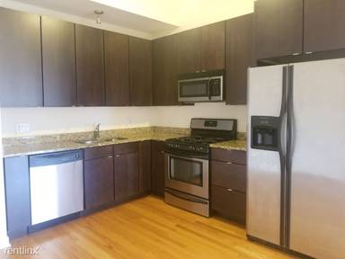 Main picture of 38 N Paulina St