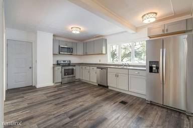 Main picture of 40 Elizabeth St