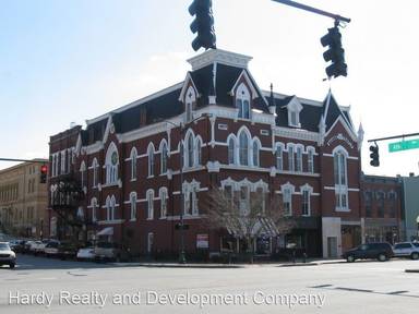Main picture of 336 Broad St