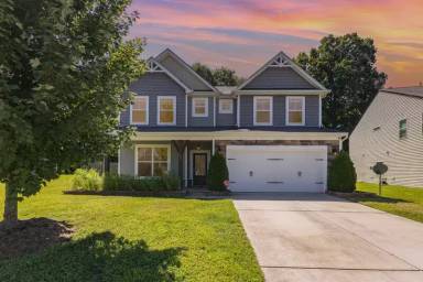 Main picture of 149 Kingston Dr