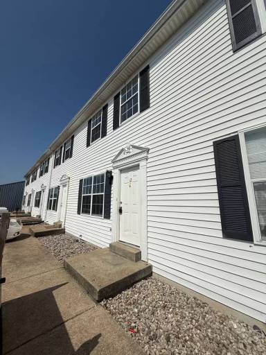 Main picture of 455 Three Springs Rd