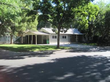 Main picture of 545 W 4th Ave