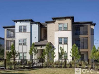 Main picture of Residences At Lake Park