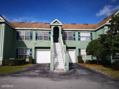 Main picture of 9628 Lake Chase Island Way