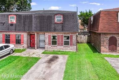 Main picture of 12 Ann Louise St