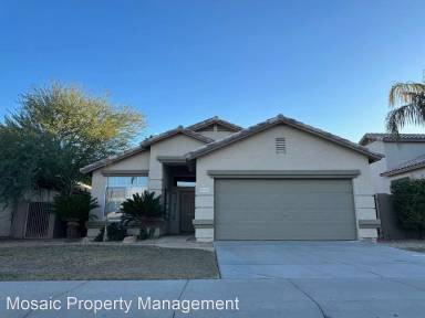 Main picture of 2421 W Indigo Dr