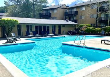 Main picture of 20 Skylark Dr