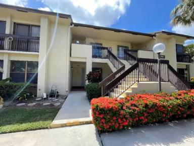 Main picture of 1953 SW 15th St
