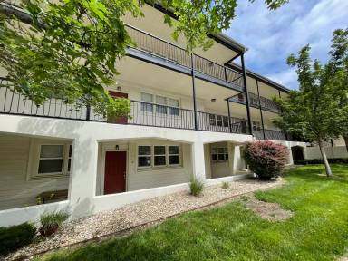 Main picture of 1518 College Ave
