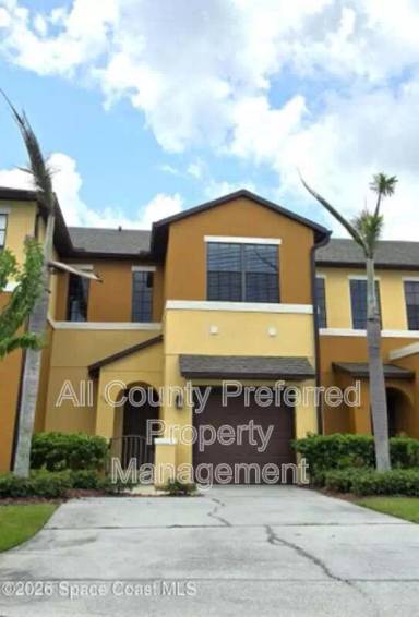 Main picture of 1390 Lara Cir